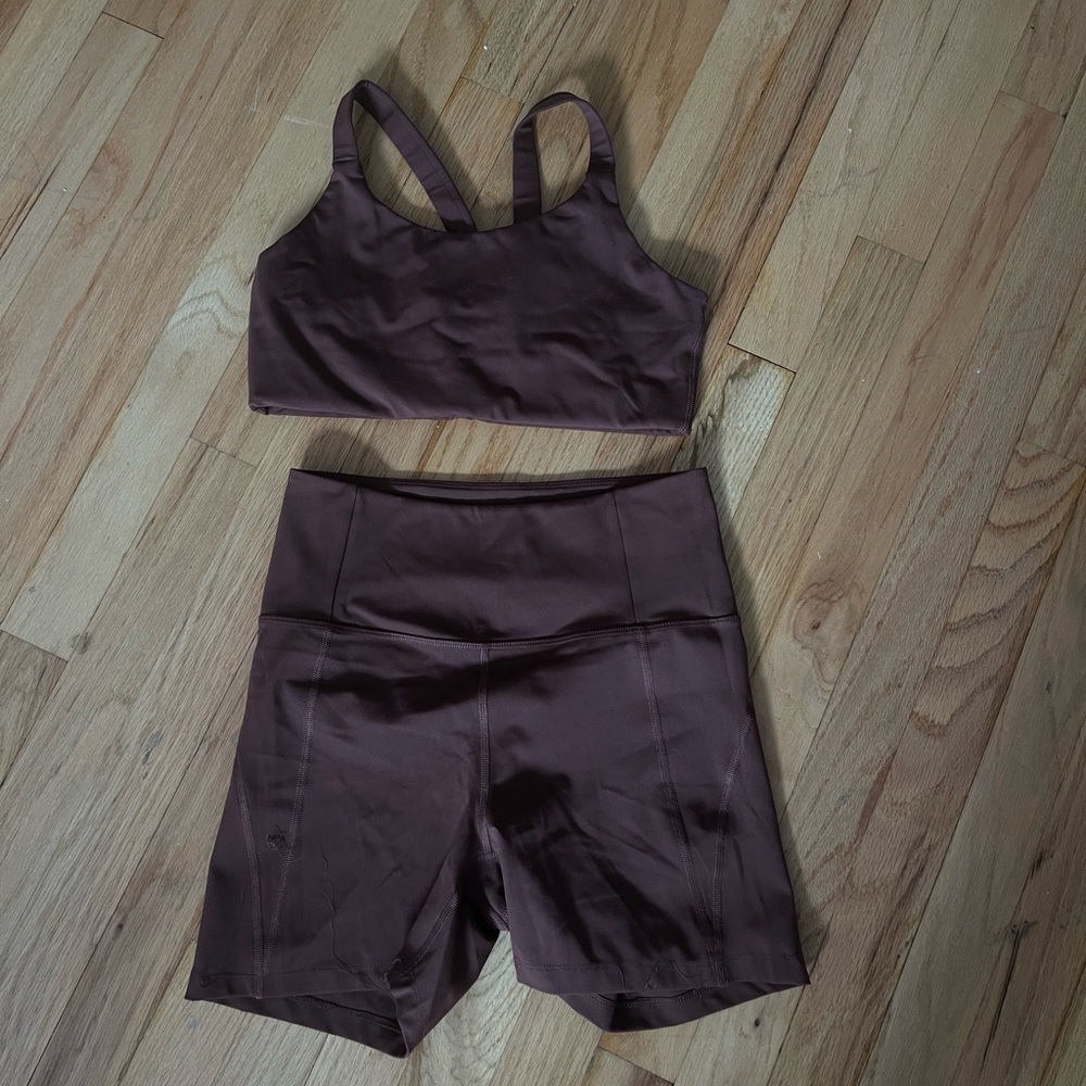 girlfriend collective Brown biker shorts - size M